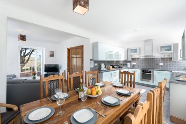 /images/a/f/3/f/b/af3fbfe3c371e24cb2ef31a8f1ea30a4af762013-kitchen-1.jpeg Thumbnail